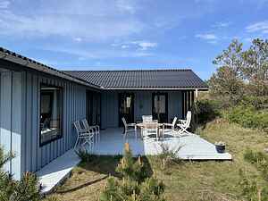 Feriebolig ved Bratten Strand