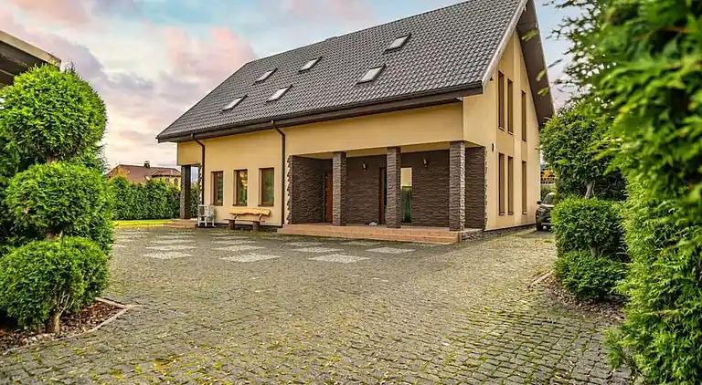 Luxurious Amber Villa with Private Pool and Garden Views