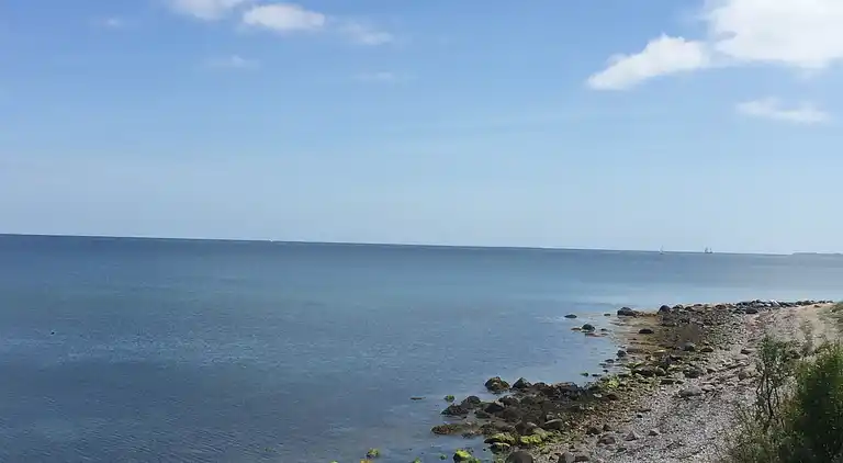 Naturskønt Sommerhus på Østfyn 200m fra Storebælt