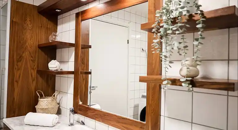 Spacious apartment right in the city centre