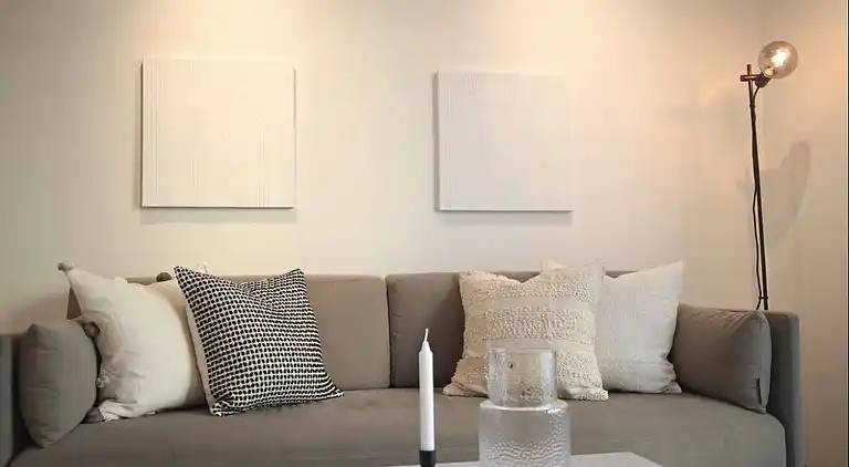 Spacious apartment right in the city centre