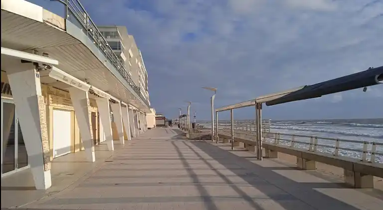 Apartment in Six-Fours-les-Plages