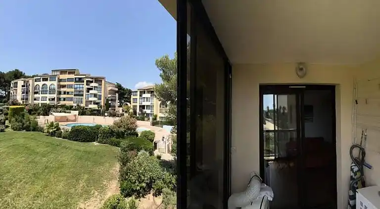 Apartment in Six-Fours-les-Plages