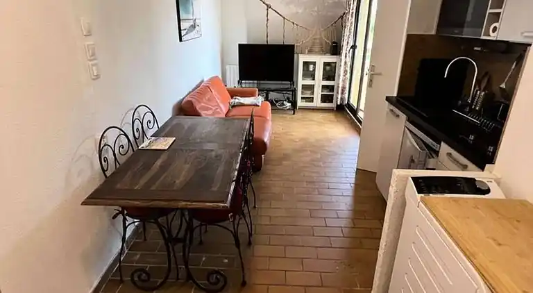 Apartment in Six-Fours-les-Plages