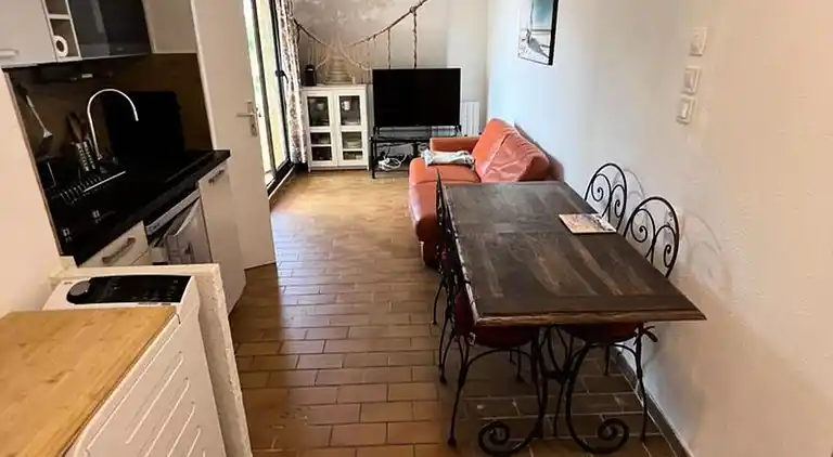 Apartment in Six-Fours-les-Plages