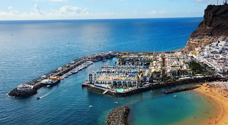 Playa Azul, Luxus-Penthouse mit spektakulärer Dachterrasse
