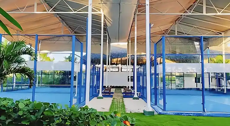 Ph in Cana Rock Star mit Blick auf den Golfplatz und Pool