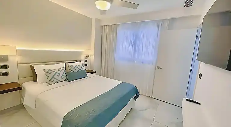 Ph in Cana Rock Star mit Blick auf den Golfplatz und Pool