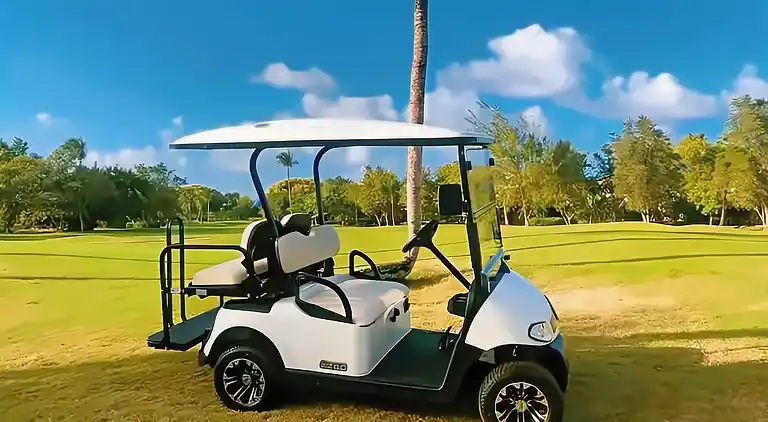 Ph in Cana Rock Star mit Blick auf den Golfplatz und Pool