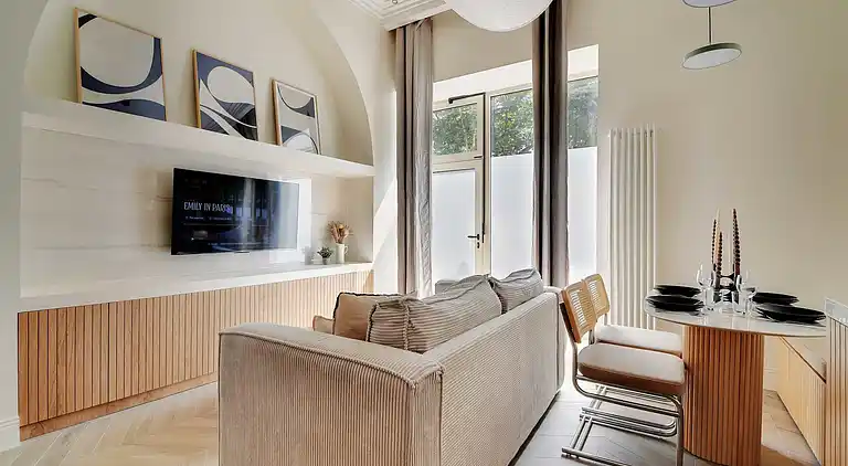 Apartment in Batignolles