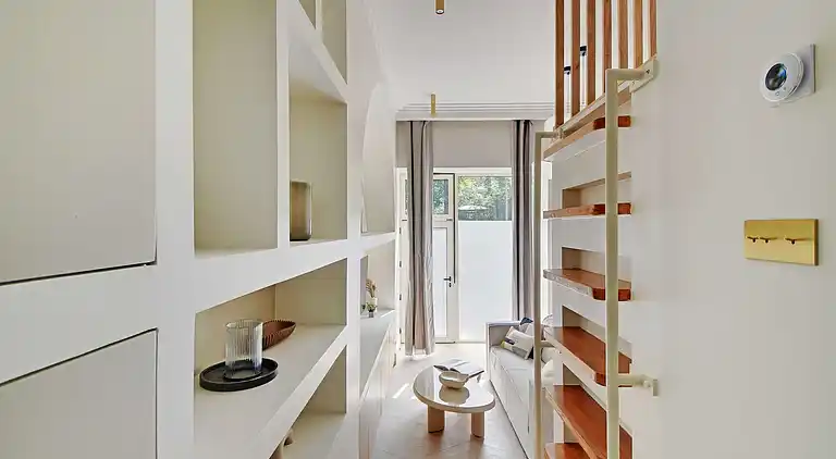 Apartment in Batignolles