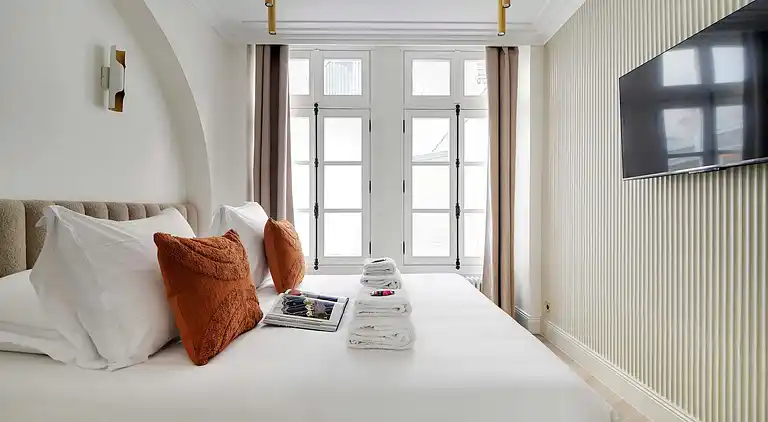 Apartment in Batignolles