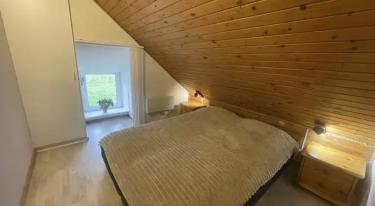 Kindvriendelijk huisje met groot binnenzwembad