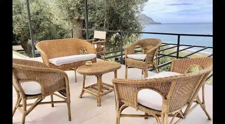 Privatpool der Villa Cefalù