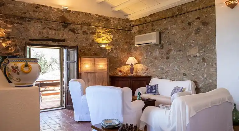 Privatpool der Villa Cefalù