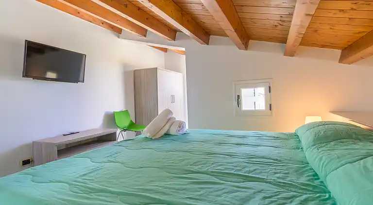 Archimede, apartment with sea view and in the center