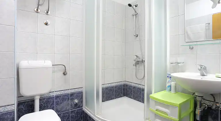 Two bedroom apartment near beach Seget Vranjica, Trogir