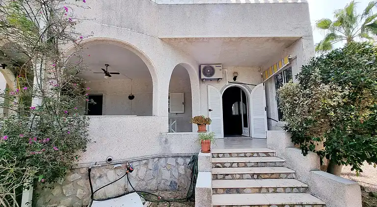 Haus mit Privaten Pool in La Siesta