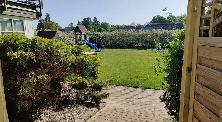 Kindvriendelijk huisje met groot binnenzwembad