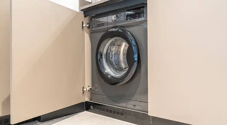 Geräumiges 1-Schlafzimmer, Blick auf Burj, Infinity-Pool und