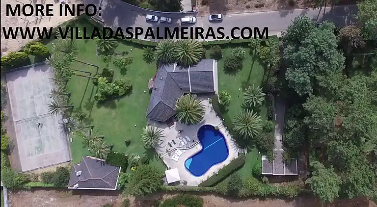 Magnifique Villa mit großem Pool, Tennisplatz und exotische