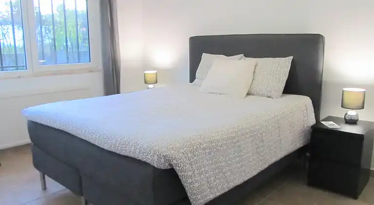 Magnifique Villa mit großem Pool, Tennisplatz und exotische