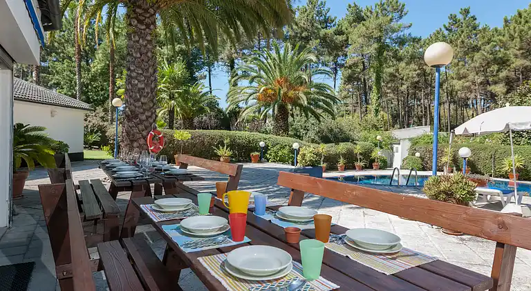 Magnifique Villa mit großem Pool, Tennisplatz und exotische