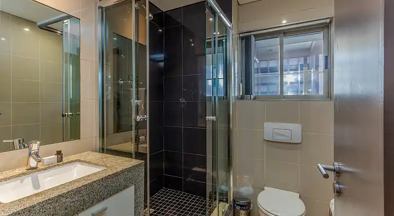 De Waterkant Studio Apartment, fully furnished and equipped