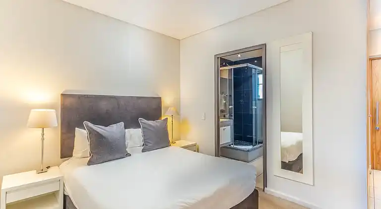 De Waterkant Studio Apartment, fully furnished and equipped