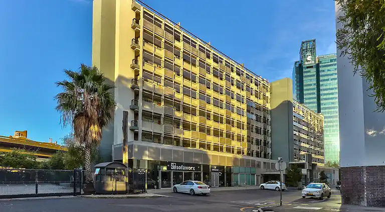 De Waterkant Studio Apartment, fully furnished and equipped