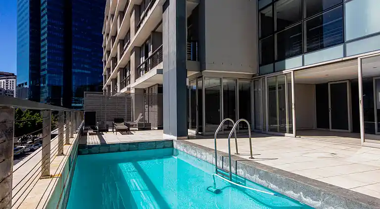 De Waterkant Studio Apartment, fully furnished and equipped