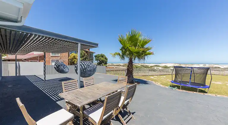 Geräumige Villa am Strand