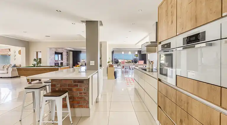 Geräumige Villa am Strand