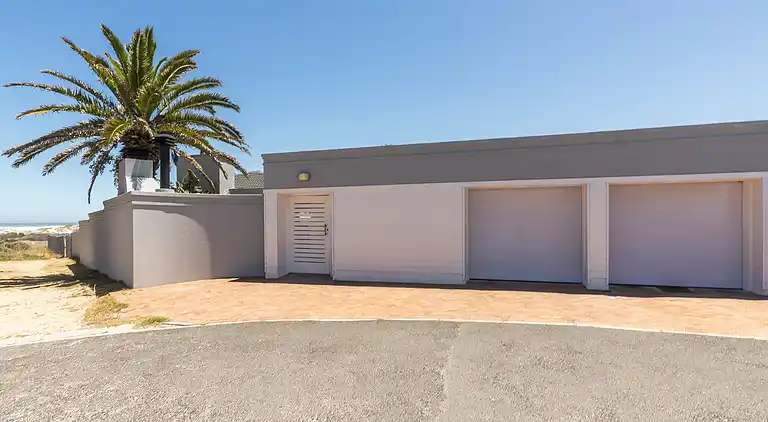 Geräumige Villa am Strand