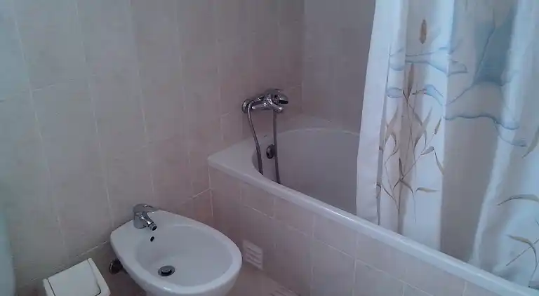 Albufeira 1-Zimmer-Wohnung 5 Minuten vom Strand Falesia