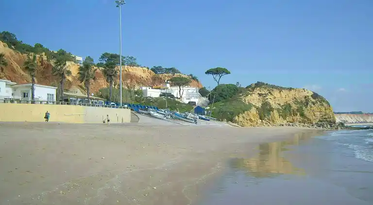 Albufeira 1-Zimmer-Wohnung 5 Minuten vom Strand Falesia