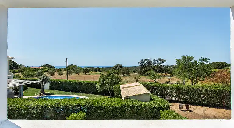 Sonnige Villa mit Zugang zum Pool - Entspannter Urlaub