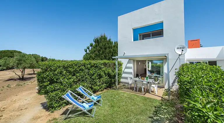 Sonnige Villa mit Zugang zum Pool - Entspannter Urlaub