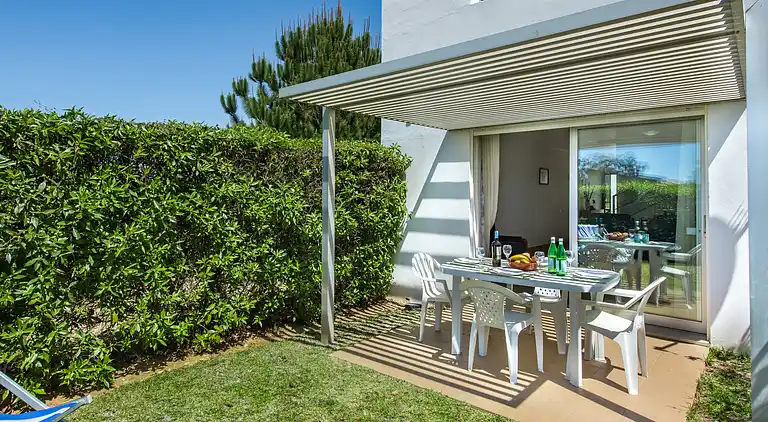 Sonnige Villa mit Zugang zum Pool - Entspannter Urlaub