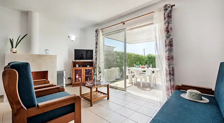 Sonnige Villa mit Zugang zum Pool - Entspannter Urlaub