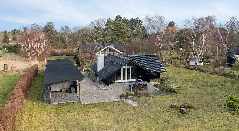 hyggeligt sommerhus med personlig indretning