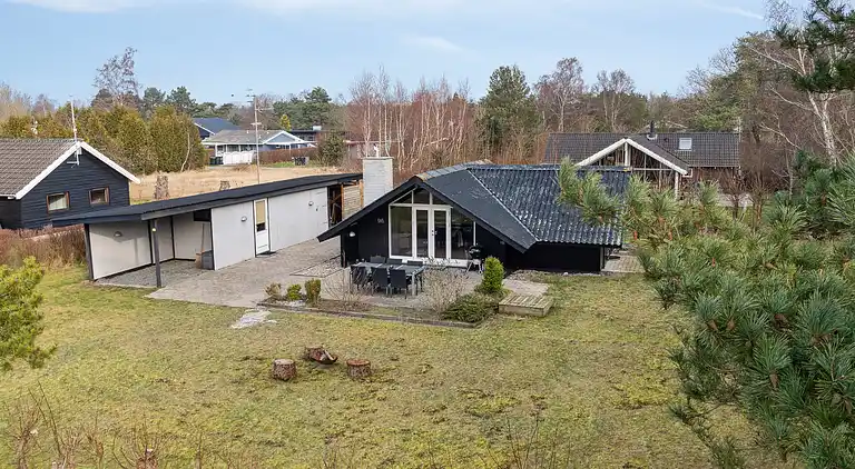 hyggeligt sommerhus med personlig indretning