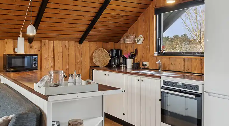 hyggeligt sommerhus med personlig indretning