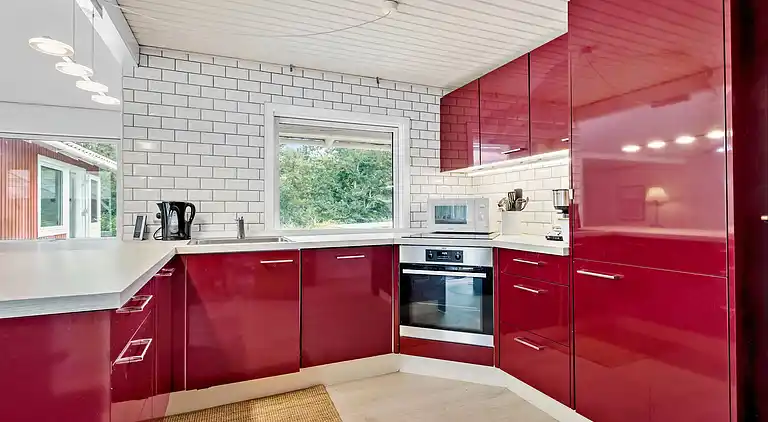 Schwedisch inspiriert mit schönem Wald nebenan