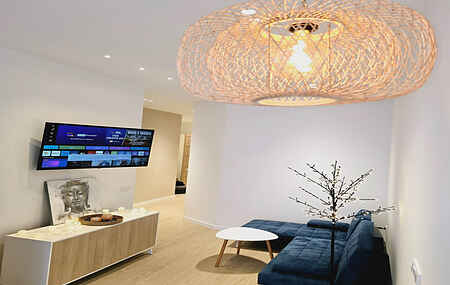Cozy Retreat in Heart of Valencia Perfect for Couples n