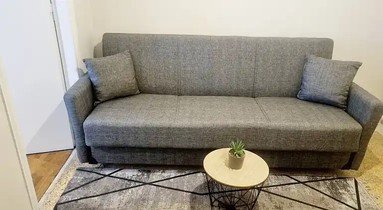 Athens Apartment 1-min Walk to Metro