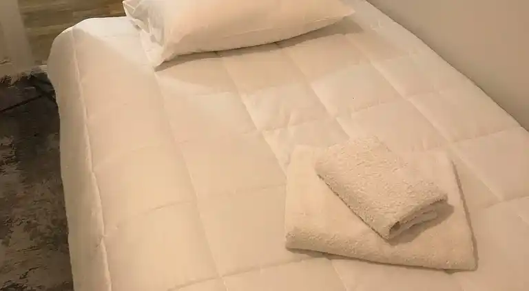 Athens Apartment 1-min Walk to Metro