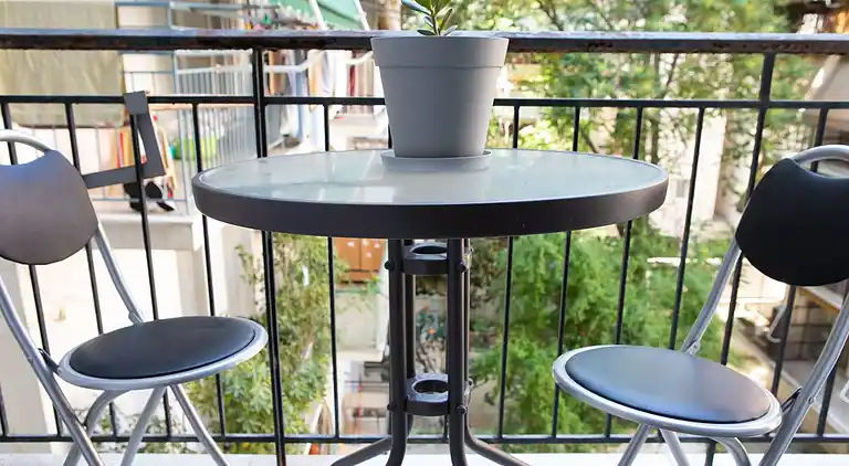 Athens Apartment 1-min Walk to Metro