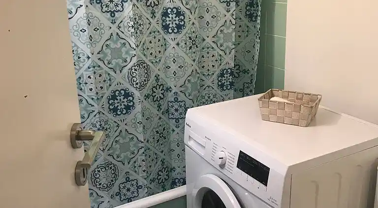 Athens Apartment 1-min Walk to Metro