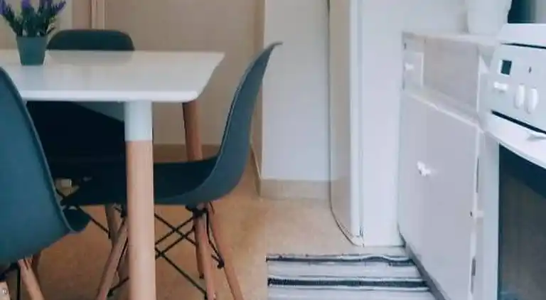 Athens Apartment 1-min Walk to Metro